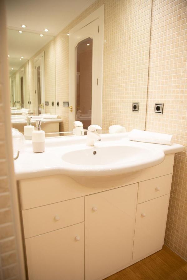 Elizabeth Towers Apartman Almansa Kültér fotó